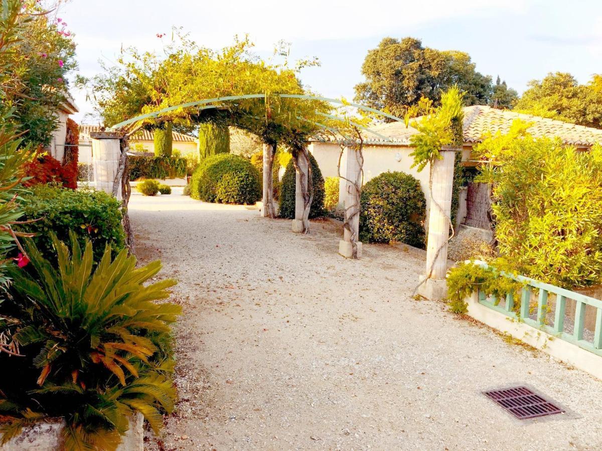 Le Mazet De Lola Villa Saint-Rémy-de-Provence Exterior photo